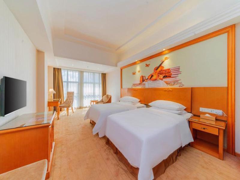 Vienna Hotel Shiyan Guangming Road Шеньчжень Екстер'єр фото